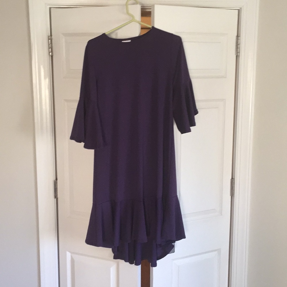 Like new Lularoe Maureen purple